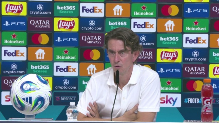 星空体育-弗兰克：比赛证明我们有能力与世界最佳球队抗衡，而且不止是抗衡